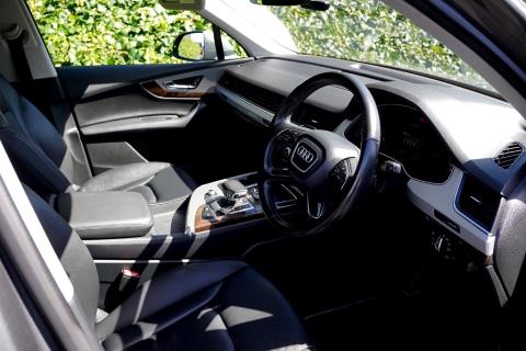 2016 Audi Q7 7 Seater 4WD - Thumbnail