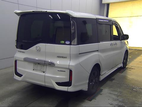 2019 Honda Step Wagon - Thumbnail