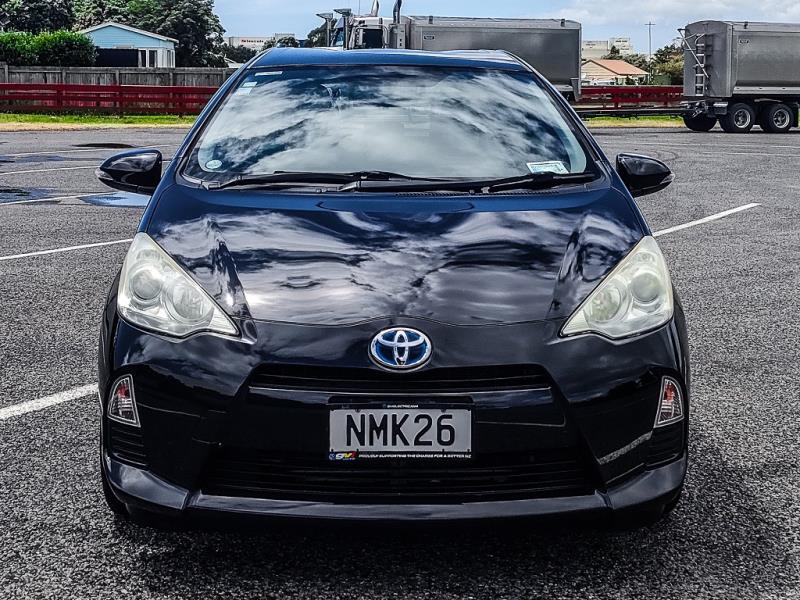 2012 Toyota Aqua Hybrid