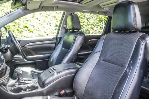 2017 Toyota Highlander Limited AWD - Thumbnail