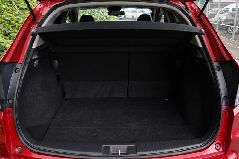 2016 Honda Vezel Z Hybrid / HR-V