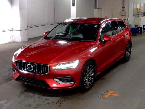 2018 Volvo V60 T5 Inscription - Thumbnail