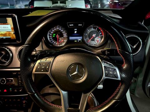 2014 Mercedes Benz GLA 180 - Thumbnail