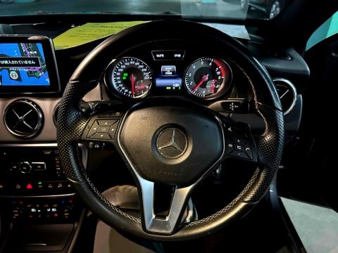 2014 Mercedes Benz GLA 250 4Matic - Thumbnail