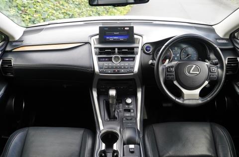 2014 Lexus NX 300H - Thumbnail