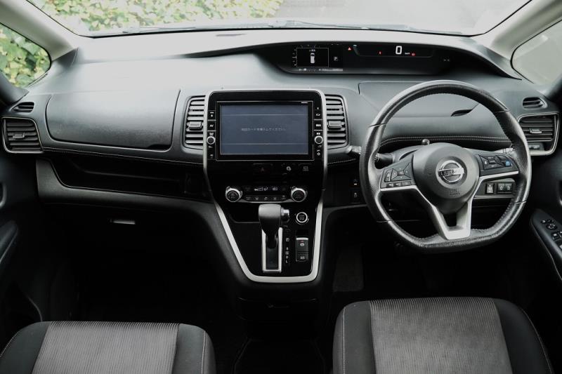 2018 Nissan Serena Hybird