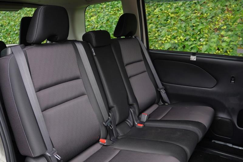 2018 Nissan Serena Hybird