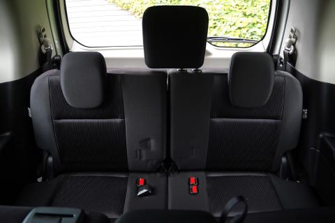 2018 Nissan Serena Hybird - Thumbnail