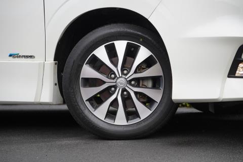 2018 Nissan Serena Hybird - Thumbnail