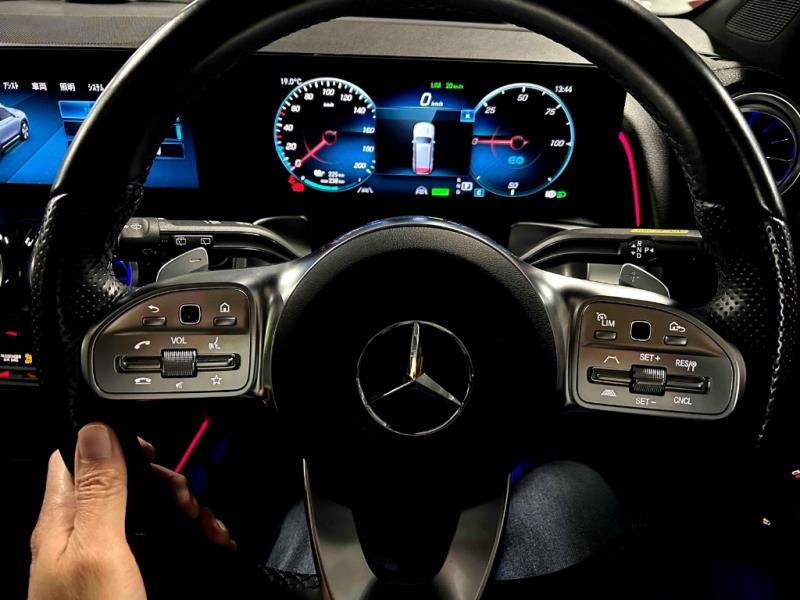 2022 Mercedes Benz EQB 350 4Matic AMG