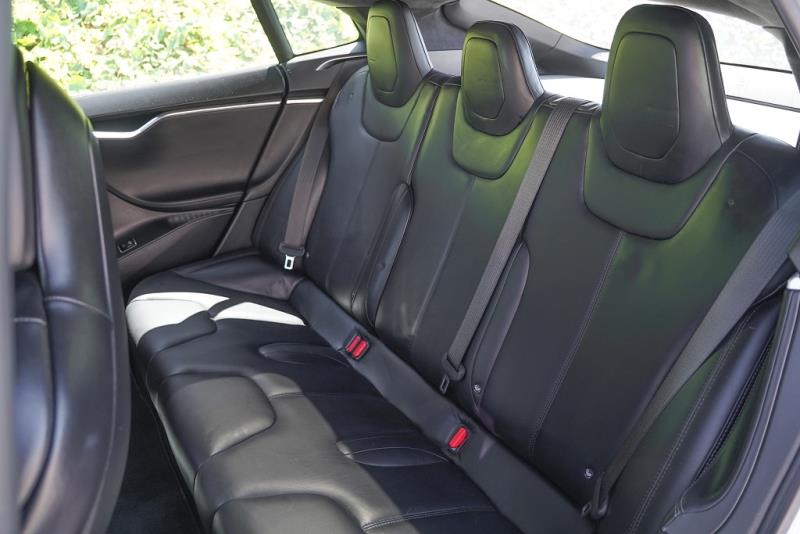 2017 Tesla Model S 90D AWD