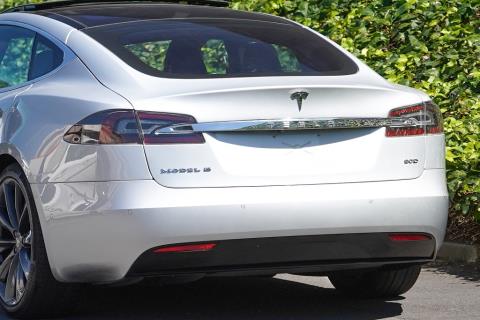 2017 Tesla Model S 90D AWD - Thumbnail