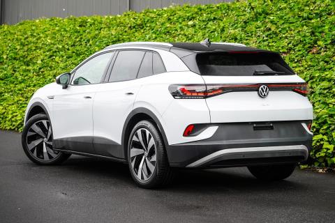 2022 Volkswagen ID.4 Pro 82kWh - Thumbnail