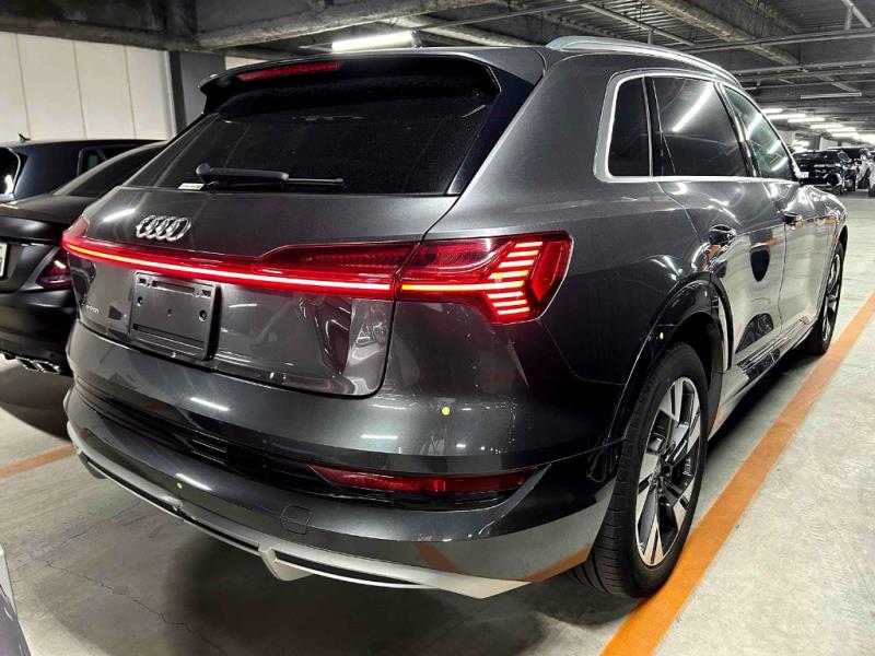 2022 Audi E-Tron 55 Quattro S Line