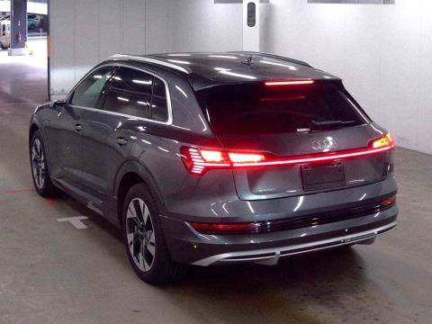 2022 Audi E-Tron 55 Quattro S Line - Thumbnail