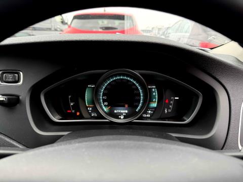 2015 Volvo V40 T4 - Thumbnail