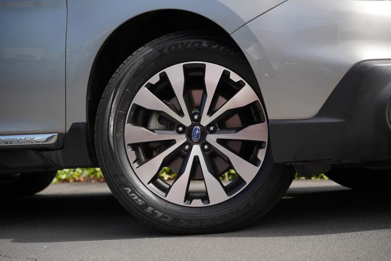 2014 Subaru Outback Limited 4WD