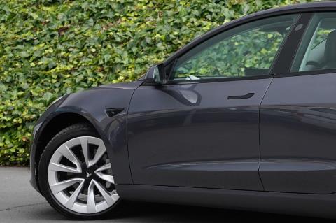 2021 Tesla Model 3 Dual Motor - Thumbnail