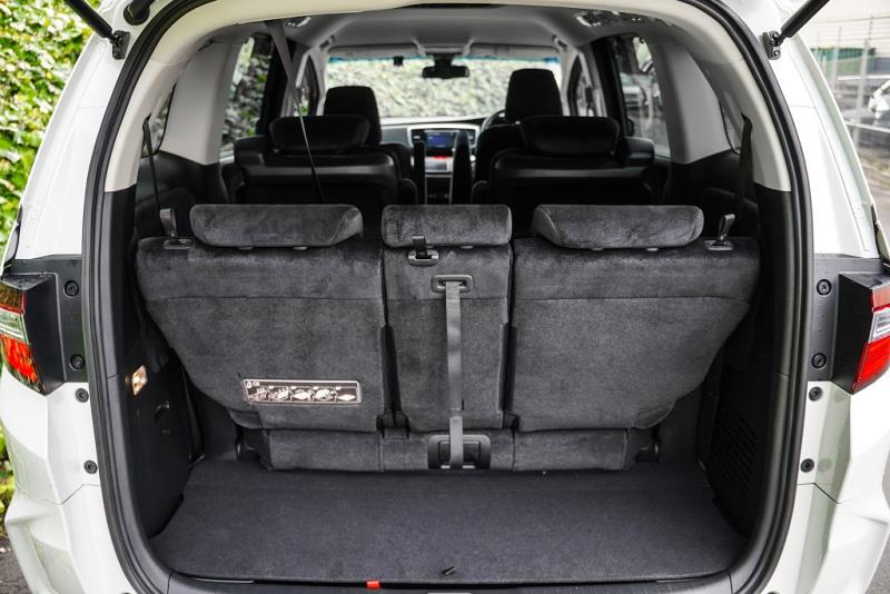 2017 Honda Odyssey Absolute Hybrid