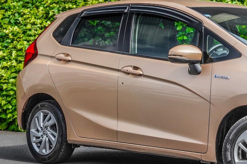 2013 Honda Fit Hybrid / Jazz RS