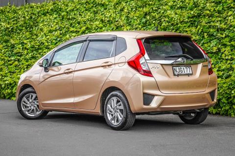 2013 Honda Fit Hybrid / Jazz RS - Thumbnail