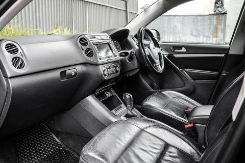 2011 Volkswagen Tiguan 2.0 TDI 4Motion - Thumbnail