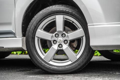 2008 Mitsubishi Outlander Roadest 4WD - Thumbnail