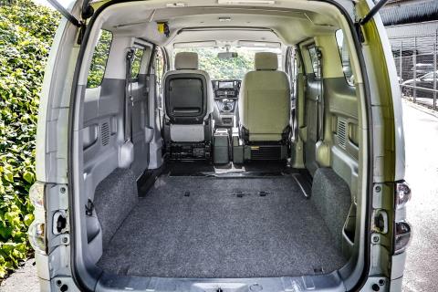 2016 Nissan e-NV200 - Thumbnail