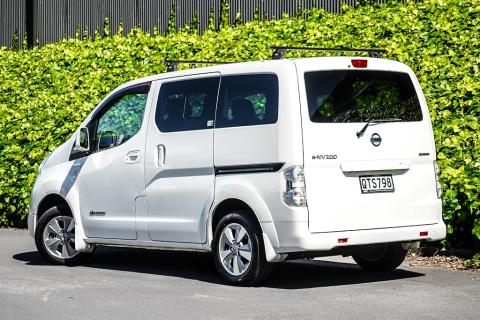 2016 Nissan e-NV200 - Thumbnail