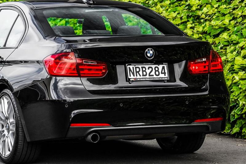 2013 BMW 320i M Sport