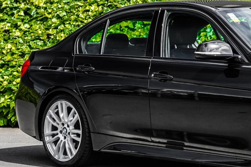 2013 BMW 320i M Sport