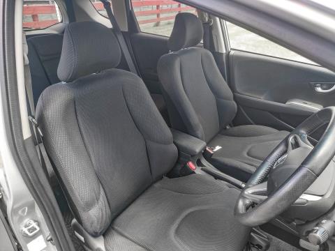 2012 Honda Fit Hybrid / Jazz - Thumbnail