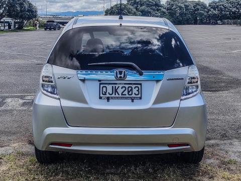 2012 Honda Fit Hybrid / Jazz - Thumbnail