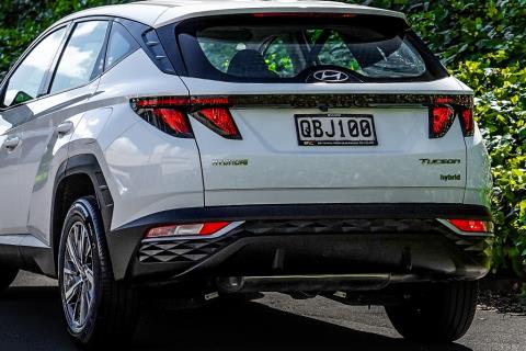 2023 Hyundai Tucson Hybrid - Thumbnail