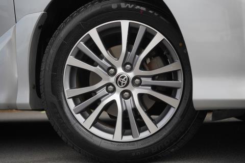 2015 Toyota Estima Aeras Premium - Thumbnail