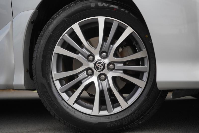 2015 Toyota Estima Aeras Premium