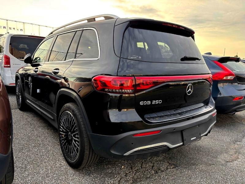 2022 Mercedes Benz EQB