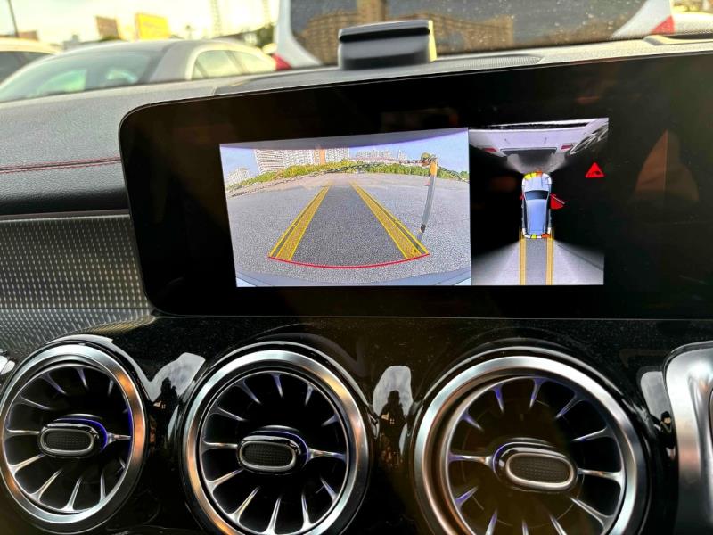 2022 Mercedes Benz EQB