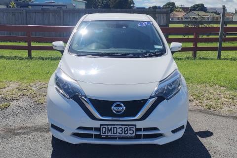 2017 Nissan Note X - Thumbnail