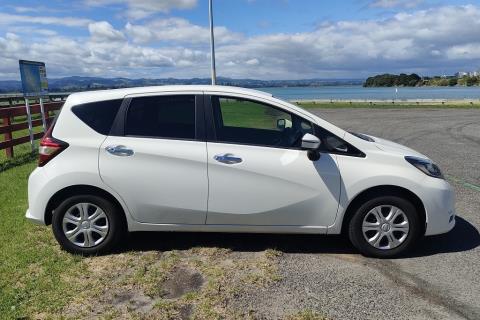 2017 Nissan Note X - Thumbnail