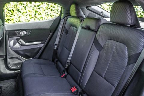 2022 Polestar 2 SRSM 69kWh - Thumbnail