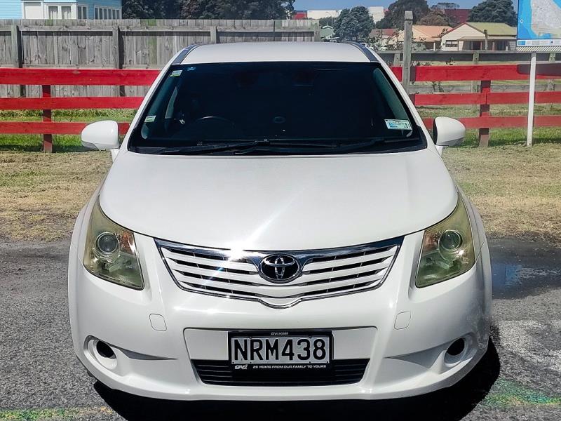 2011 Toyota Avensis Xi Wagon
