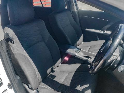 2011 Toyota Avensis Xi Wagon - Thumbnail