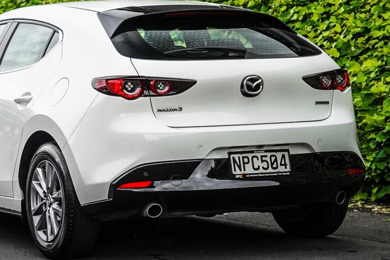 2021 Mazda 3 GSX / Axela Sport