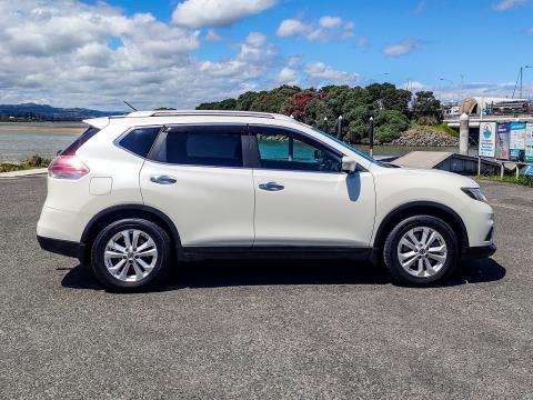 2016 Nissan X-Trail 7 Seater 4WD - Thumbnail