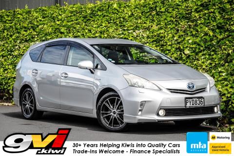 2013 Toyota Prius Alpha Hybrid