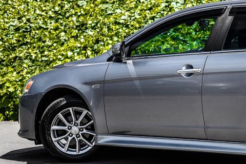 2016 Mitsubishi Lancer Sei / Galant - Thumbnail