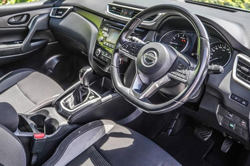 2018 Nissan Qashqai ST / Dualis