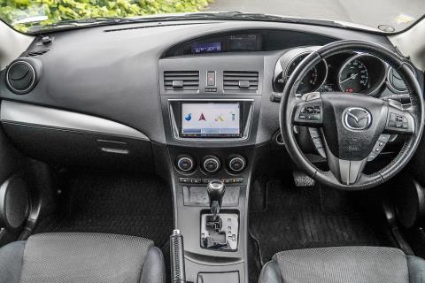 2012 Mazda Axela 20S / 3 Sport - Thumbnail