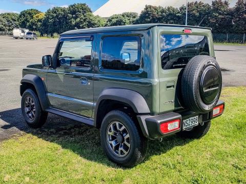 2021 Suzuki Jimny Sierra 4WD - Thumbnail